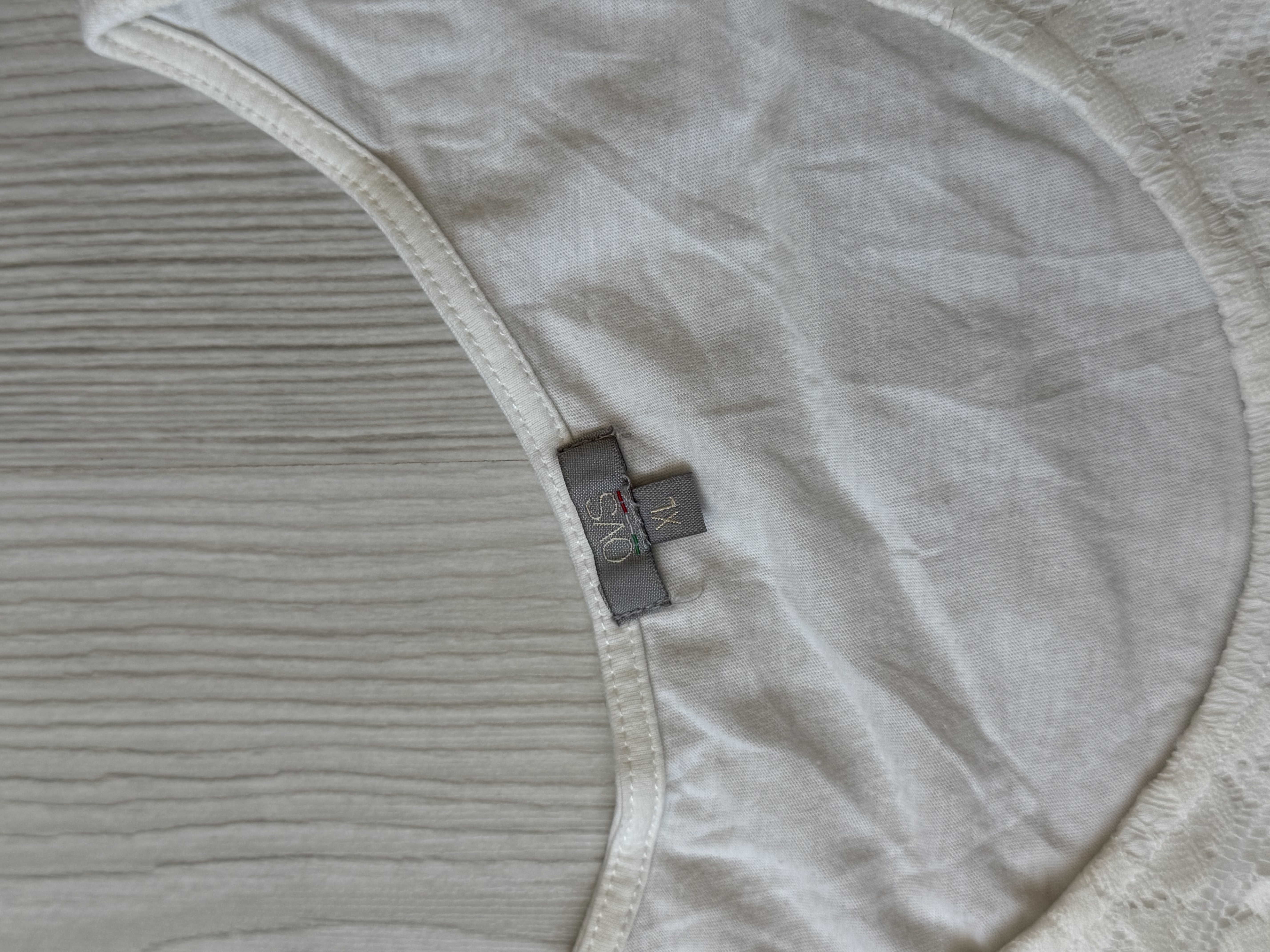 تاپ زنانه کد ۸۰۳۹